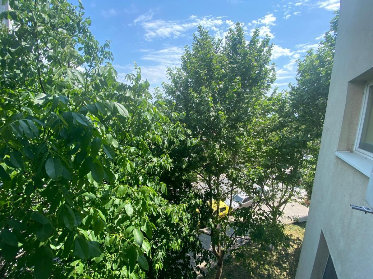 Piata Resita Host Apartment Bukares Bagian luar foto